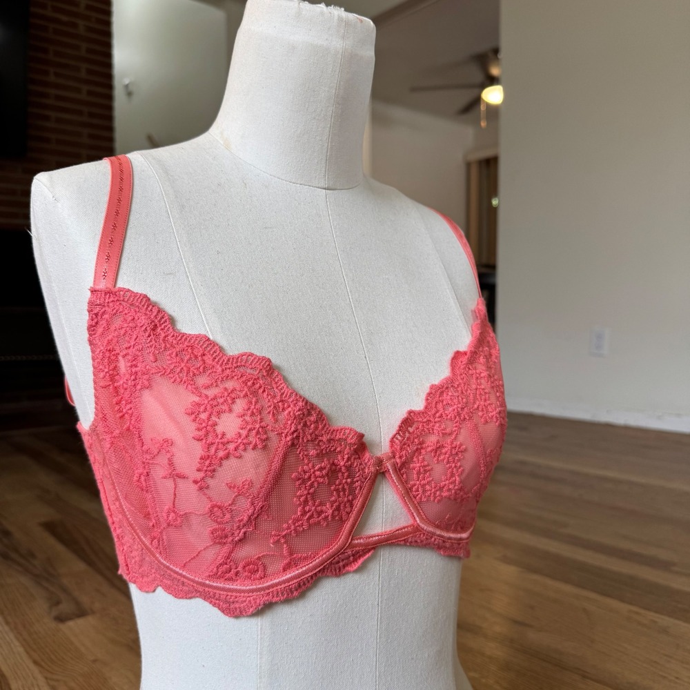 Free People Coral Pink Floral Lace Underwire Bra 32DD Double Back Strap‎
